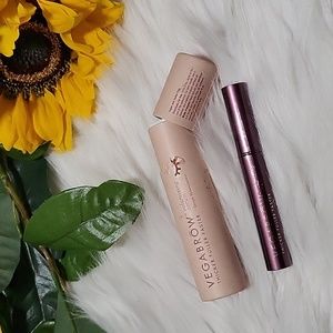 Vegabrow Volumizing Serum